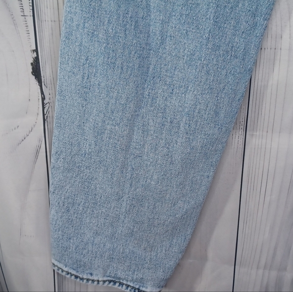 PacSun Destroyed Light Wash Denim Dad Jeans - Picture 13 of 13